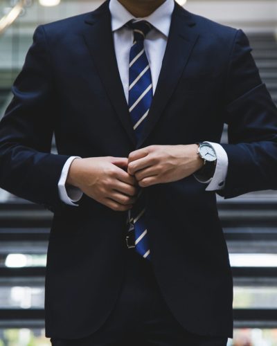 hunters-race-MYbhN8KaaEc-unsplash (1)
